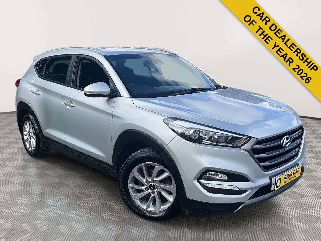 A 2015 HYUNDAI TUCSON 2.0 CRDi SE Nav SUV 5dr Diesel Manual 4WD Euro 6 (136 ps) A 2015 HYUNDAI TUCSON 2.0 CRDi SE Nav SUV 5dr Diesel Manual 4WD Euro 6 (136 ps)