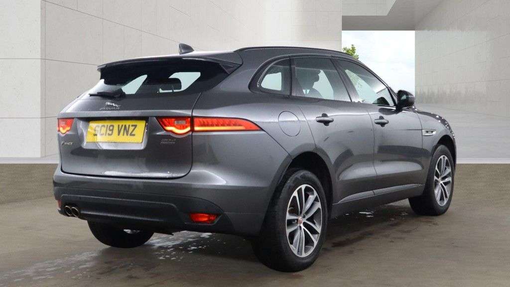 2019 JAGUAR F-PACE 2019 JAGUAR F-PACE