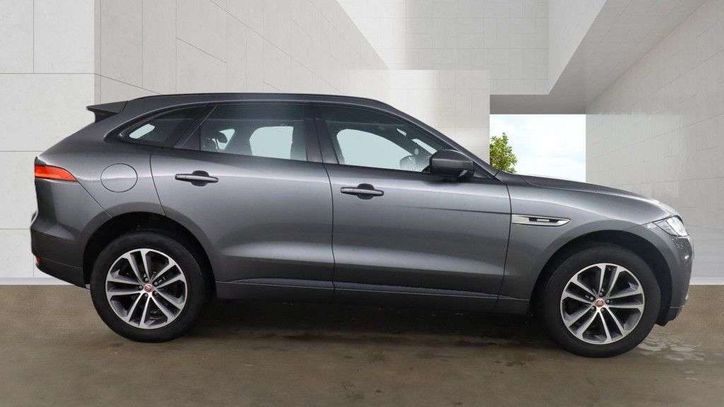 2019 JAGUAR F-PACE 2019 JAGUAR F-PACE
