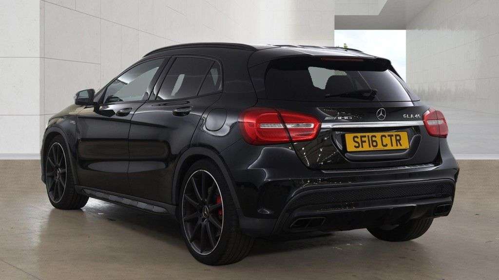 A 2016 MERCEDES-BENZ GLA 2.0 GLA45 AMG (Premium) SUV 5dr Petrol SpdS DCT 4MATIC Euro 6 (s/s) (381 ps A 2016 MERCEDES-BENZ GLA 2.0 GLA45 AMG (Premium) SUV 5dr Petrol SpdS DCT 4MATIC Euro 6 (s/s) (381 ps
