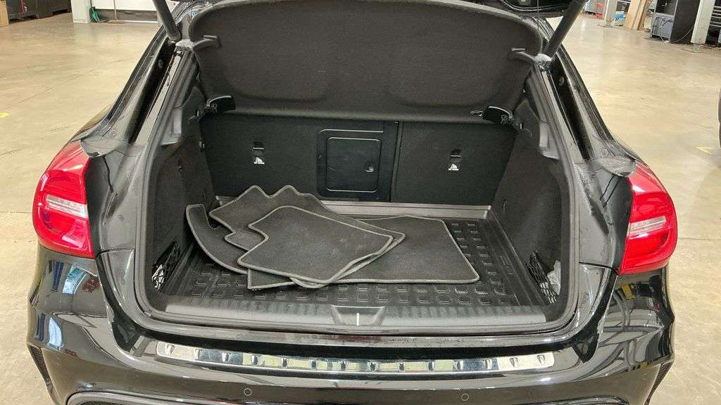 2016 MERCEDES-BENZ GLA 2016 MERCEDES-BENZ GLA
