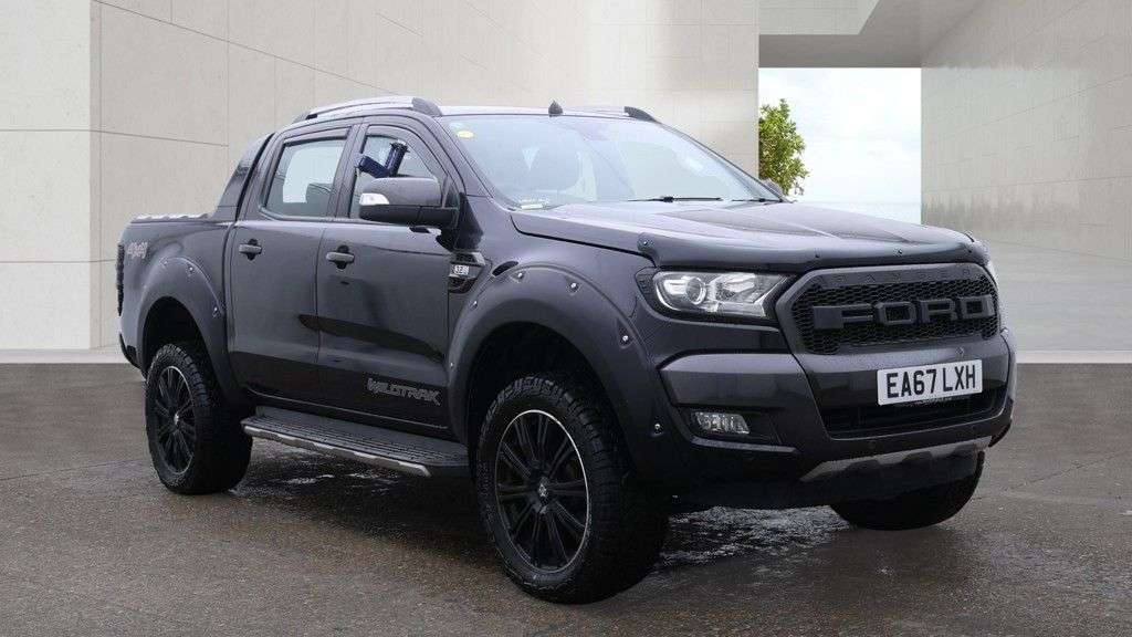 A 2017 FORD RANGER 3.2 TDCi Wildtrak Pickup Double Cab 4dr Diesel Auto 4WD Euro 5 (200 ps) LOA A 2017 FORD RANGER 3.2 TDCi Wildtrak Pickup Double Cab 4dr Diesel Auto 4WD Euro 5 (200 ps) LOA