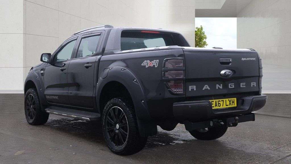 A 2017 FORD RANGER 3.2 TDCi Wildtrak Pickup Double Cab 4dr Diesel Auto 4WD Euro 5 (200 ps) LOA A 2017 FORD RANGER 3.2 TDCi Wildtrak Pickup Double Cab 4dr Diesel Auto 4WD Euro 5 (200 ps) LOA