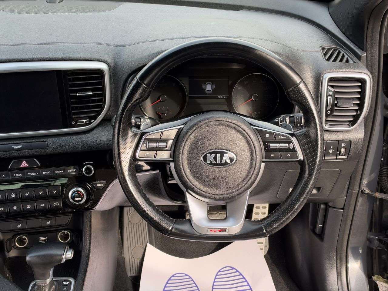 2021 KIA SPORTAGE 2021 KIA SPORTAGE