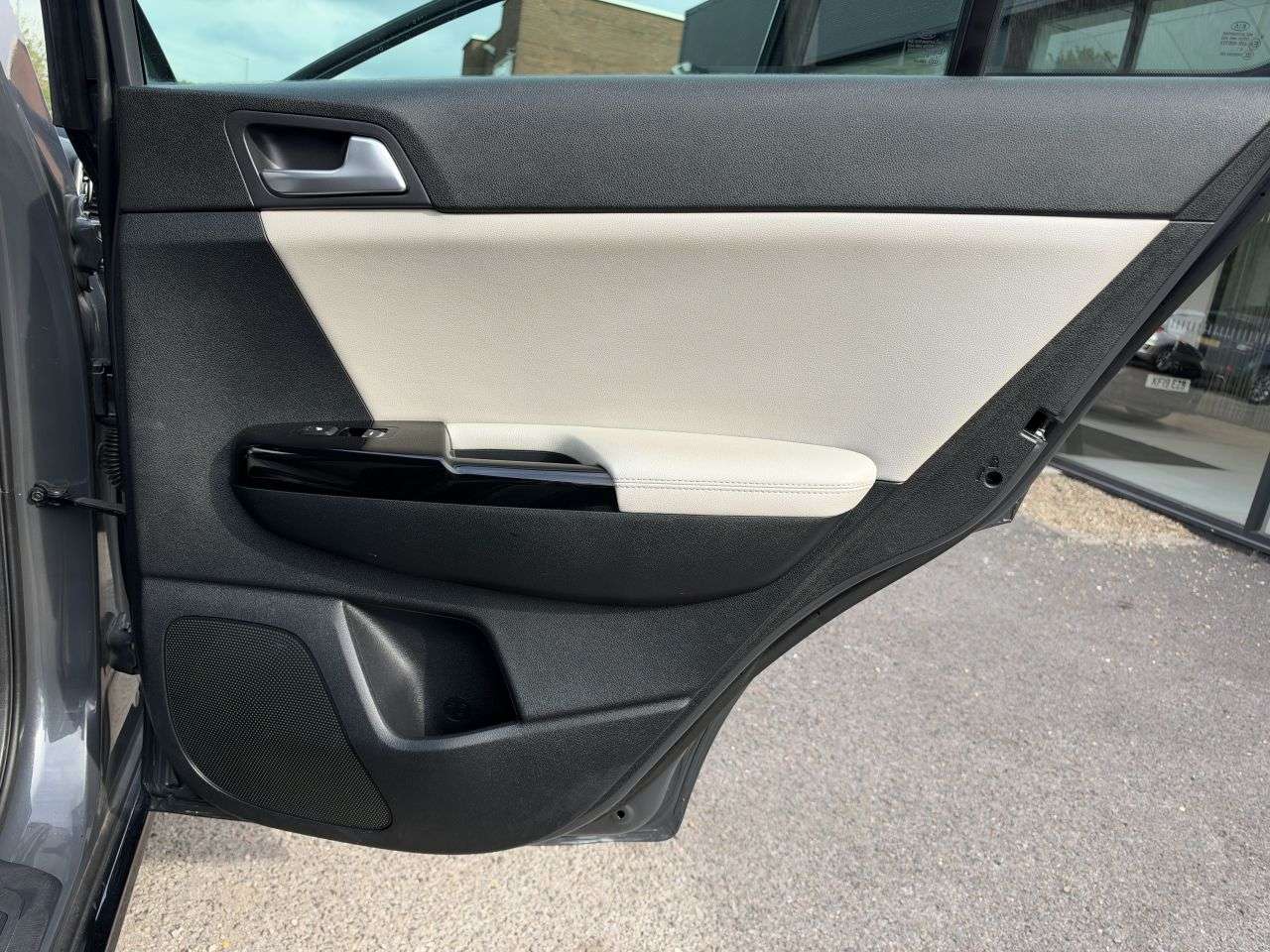 2021 KIA SPORTAGE 2021 KIA SPORTAGE