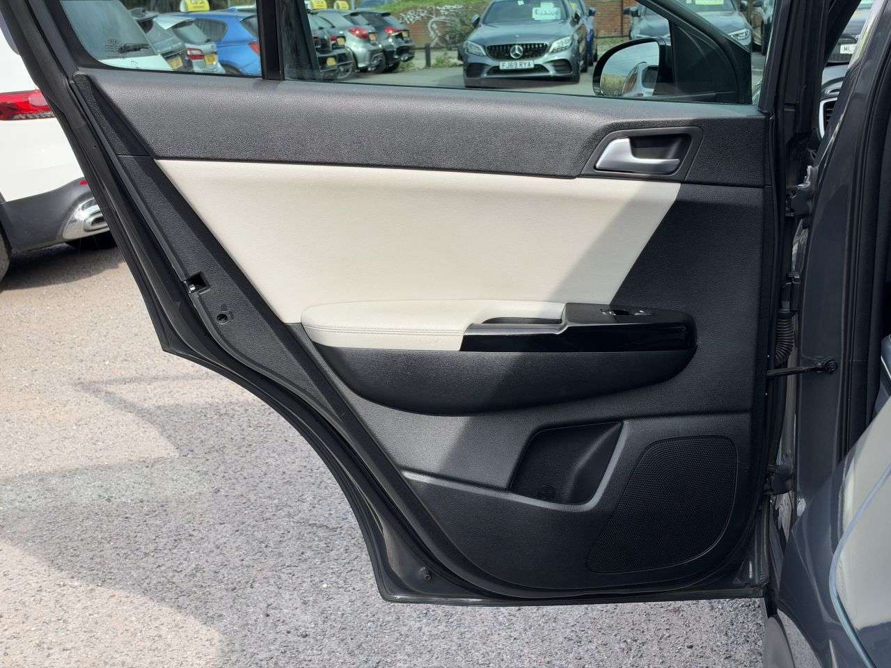 2021 KIA SPORTAGE 2021 KIA SPORTAGE