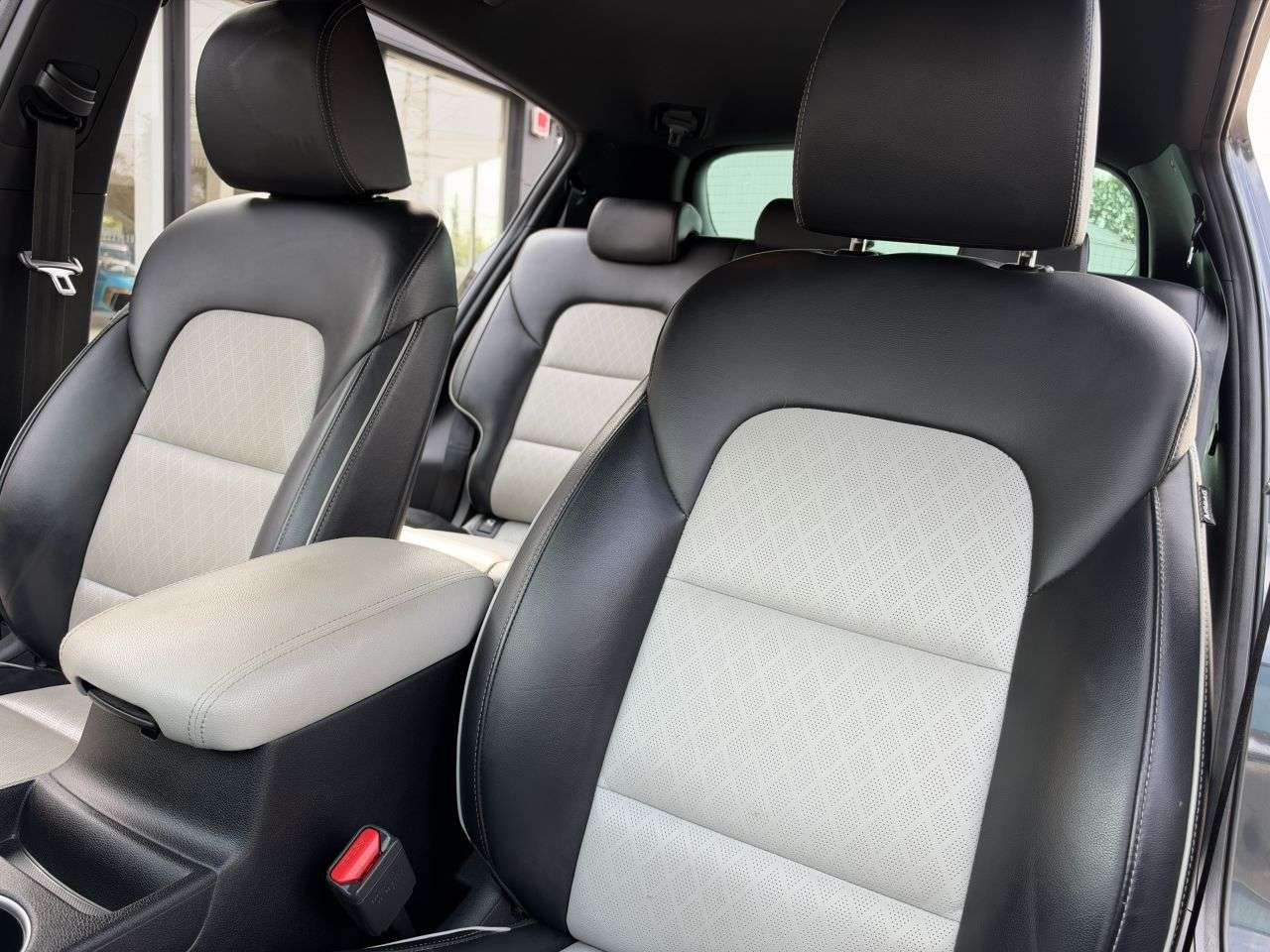 2021 KIA SPORTAGE 2021 KIA SPORTAGE