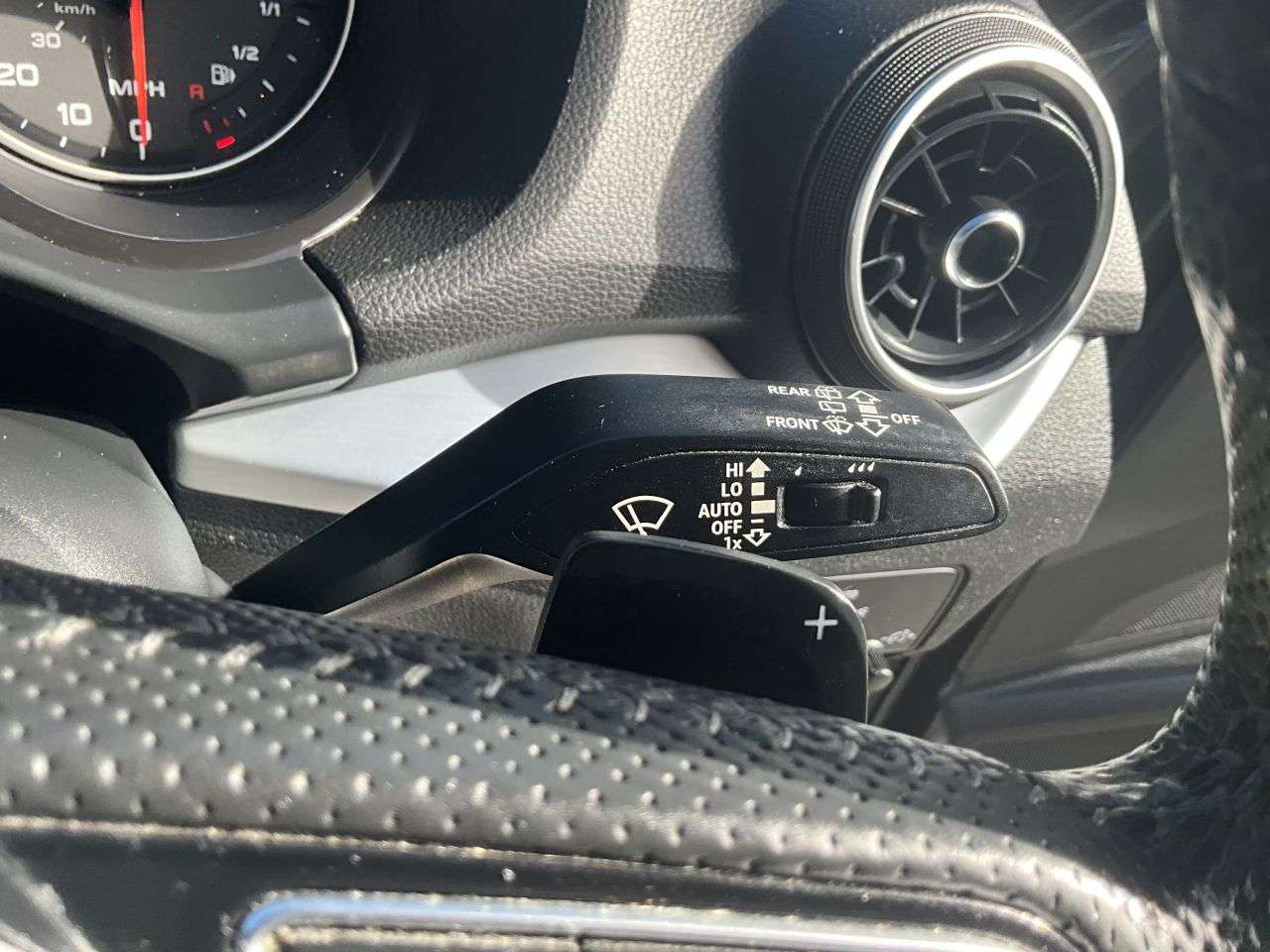 2018 AUDI Q2 2018 AUDI Q2