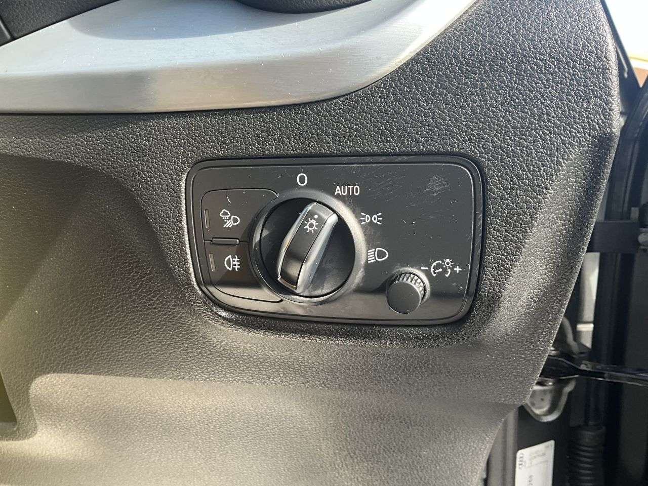 2018 AUDI Q2 2018 AUDI Q2