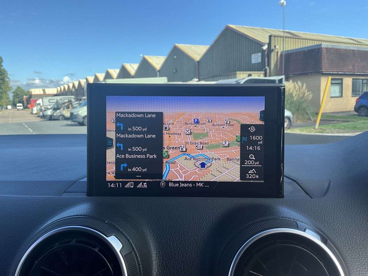 2018 AUDI Q2 2018 AUDI Q2