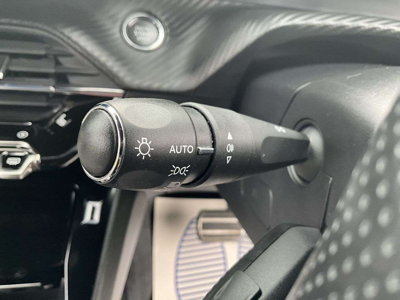 2020 PEUGEOT E-208 2020 PEUGEOT E-208