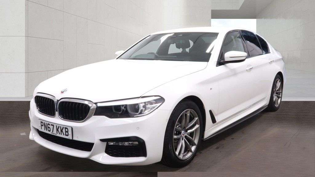 A 2017 BMW 5 SERIES 2.0 520d M Sport Saloon 4dr Diesel Auto xDrive Euro 6 (s/s) (190 ps) 2 KEYS A 2017 BMW 5 SERIES 2.0 520d M Sport Saloon 4dr Diesel Auto xDrive Euro 6 (s/s) (190 ps) 2 KEYS