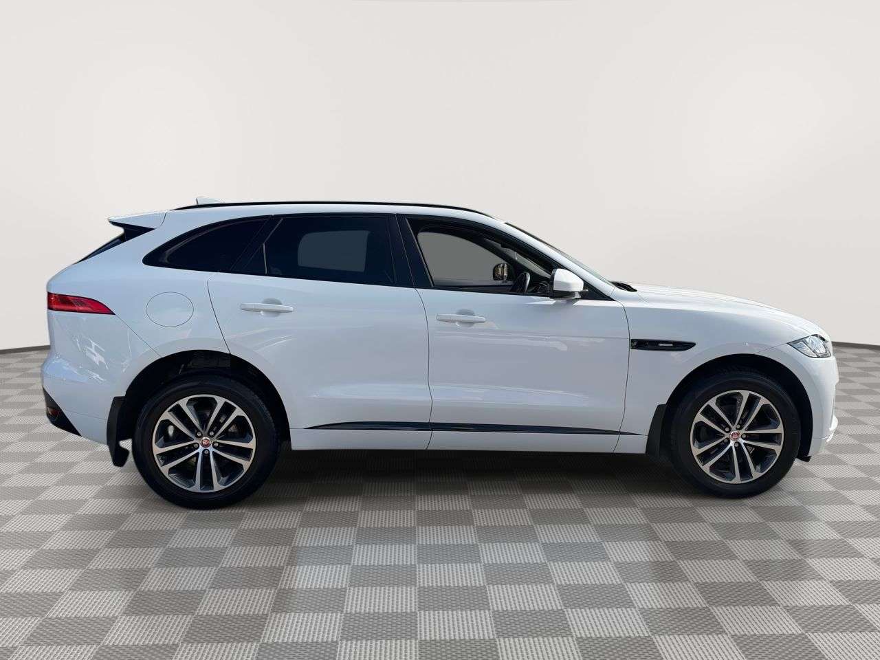 2019 JAGUAR F-PACE 2019 JAGUAR F-PACE
