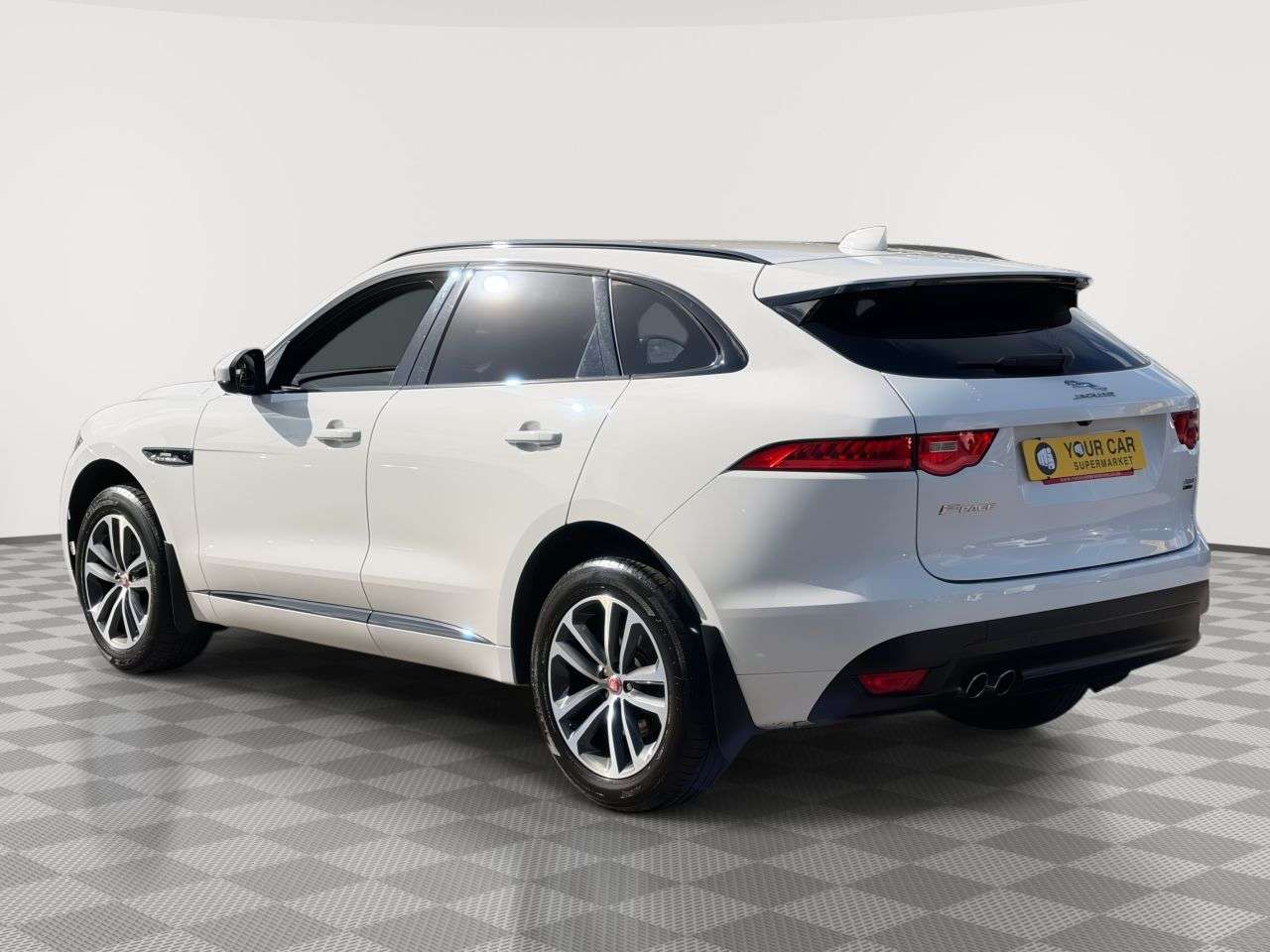 2019 JAGUAR F-PACE 2019 JAGUAR F-PACE