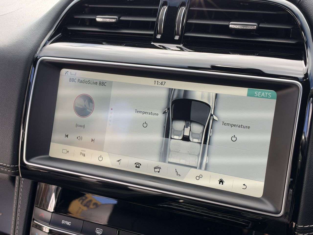 2019 JAGUAR F-PACE 2019 JAGUAR F-PACE
