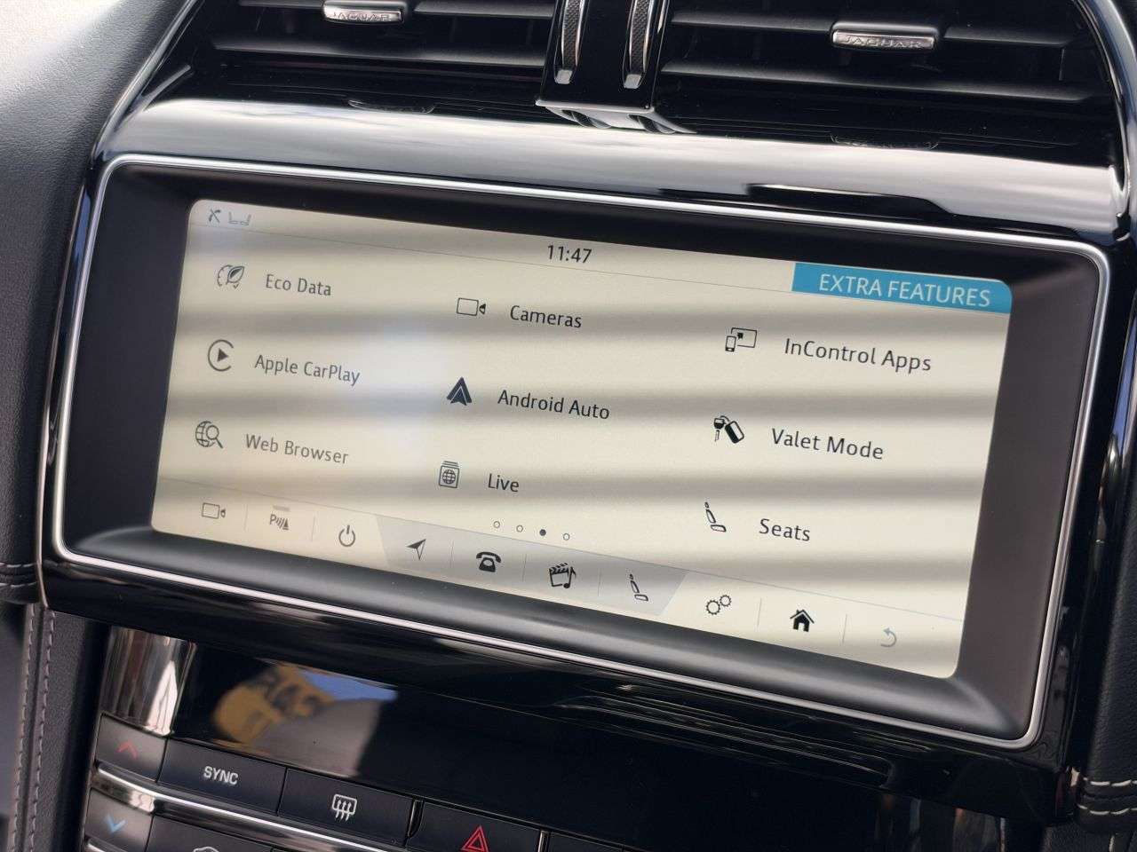 2019 JAGUAR F-PACE 2019 JAGUAR F-PACE
