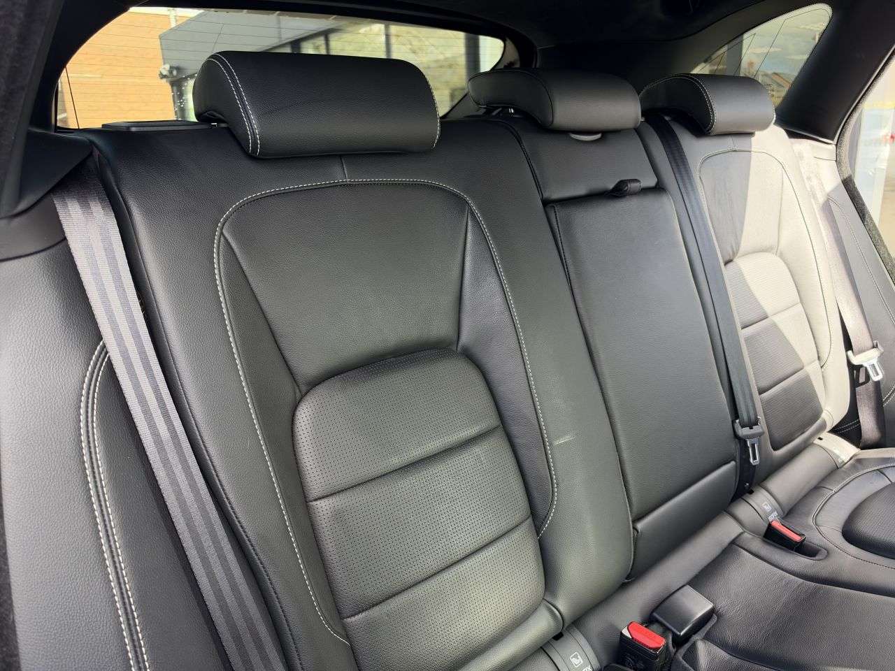 2019 JAGUAR F-PACE 2019 JAGUAR F-PACE