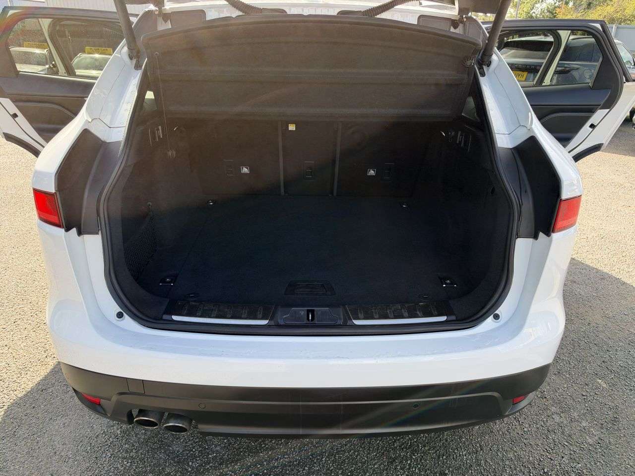 2019 JAGUAR F-PACE 2019 JAGUAR F-PACE