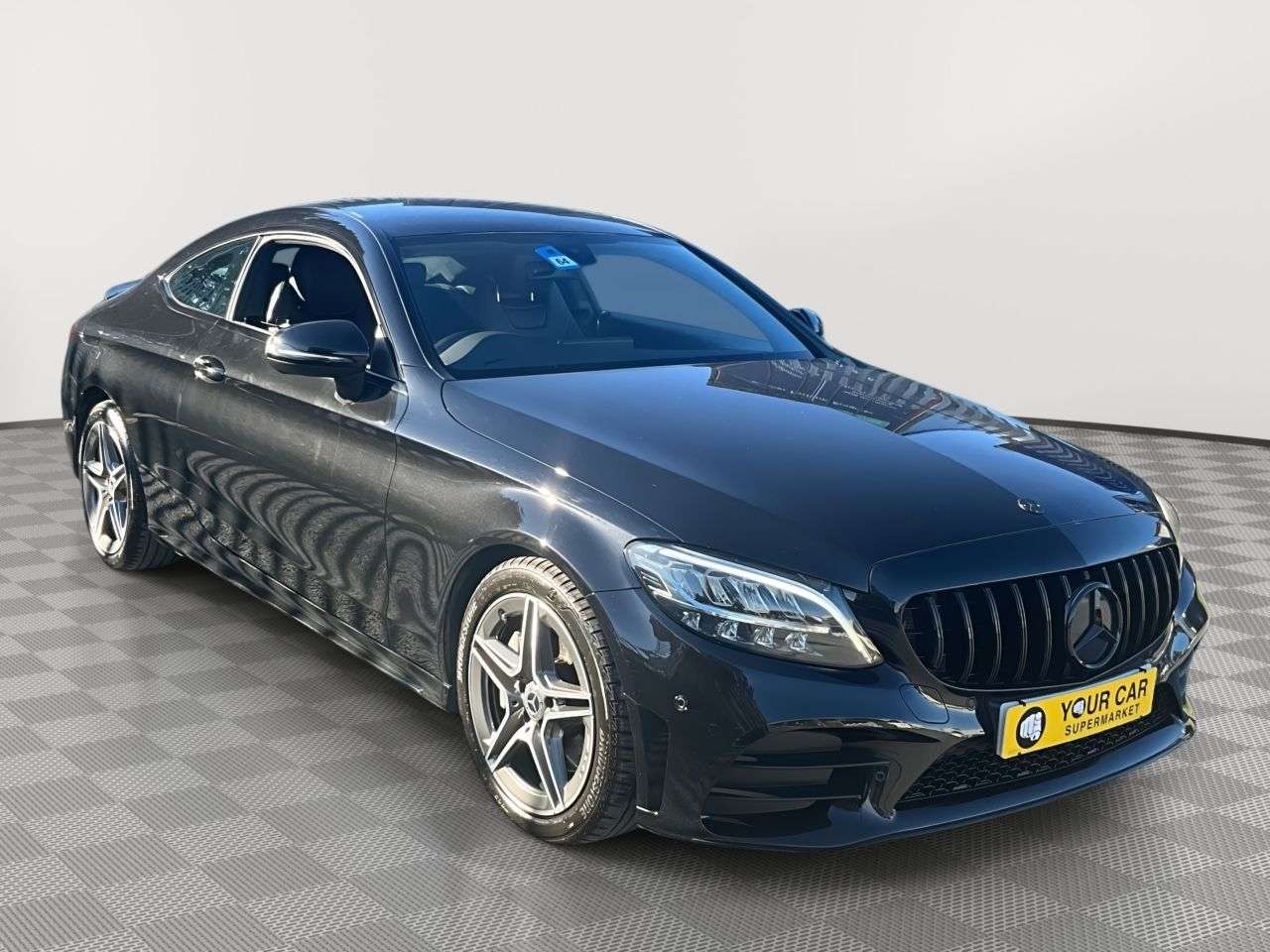 A 2018 MERCEDES-BENZ C CLASS 2.0 C300 AMG Line Coupe 2dr Petrol G-Tronic+ Euro 6 (s/s) (258 ps) 18" ALLO A 2018 MERCEDES-BENZ C CLASS 2.0 C300 AMG Line Coupe 2dr Petrol G-Tronic+ Euro 6 (s/s) (258 ps) 18" ALLO