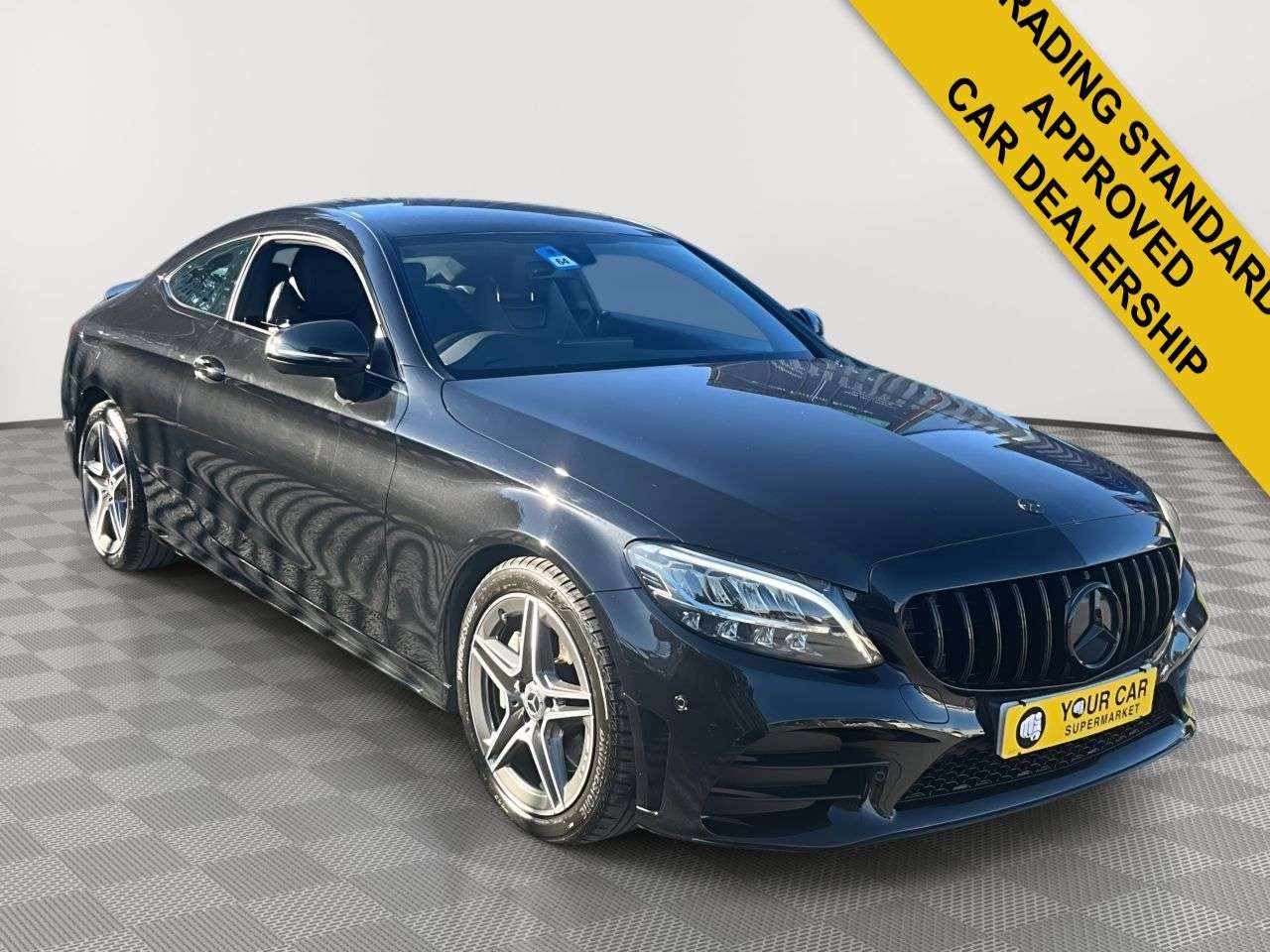 A 2018 MERCEDES-BENZ C CLASS 2.0 C300 AMG Line Coupe 2dr Petrol G-Tronic+ Euro 6 (s/s) (258 ps) 18" ALLO A 2018 MERCEDES-BENZ C CLASS 2.0 C300 AMG Line Coupe 2dr Petrol G-Tronic+ Euro 6 (s/s) (258 ps) 18" ALLO