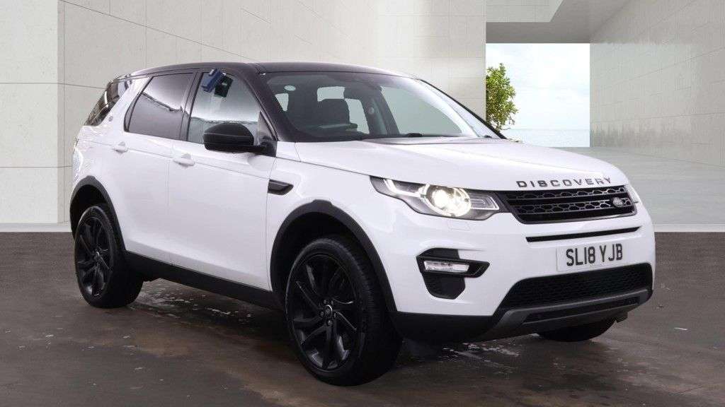 A 2018 LAND ROVER DISCOVERY SPORT 2.0 TD4 HSE Black SUV 5dr Diesel Auto 4WD Euro 6 (s/s) (180 ps) PAN ROOF / A 2018 LAND ROVER DISCOVERY SPORT 2.0 TD4 HSE Black SUV 5dr Diesel Auto 4WD Euro 6 (s/s) (180 ps) PAN ROOF /