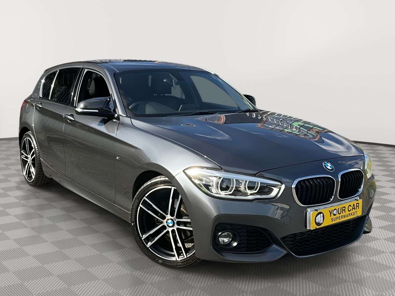 A 2018 BMW 1 SERIES 1.5 118i M Sport Hatchback 5dr Petrol Auto Euro 6 (s/s) (136 ps) PARKING SE A 2018 BMW 1 SERIES 1.5 118i M Sport Hatchback 5dr Petrol Auto Euro 6 (s/s) (136 ps) PARKING SE