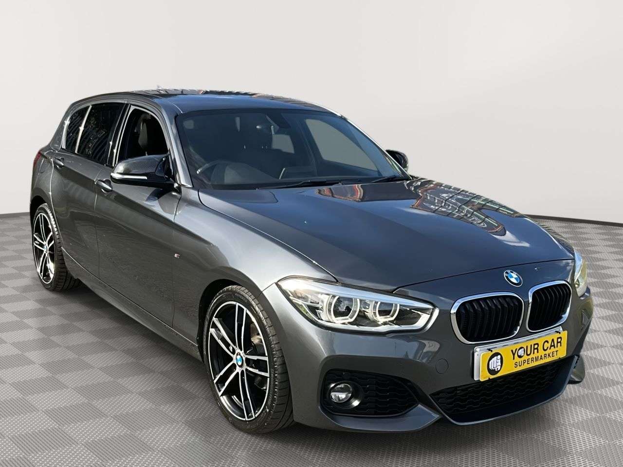 A 2018 BMW 1 SERIES 1.5 118i M Sport Hatchback 5dr Petrol Auto Euro 6 (s/s) (136 ps) PARKING SE A 2018 BMW 1 SERIES 1.5 118i M Sport Hatchback 5dr Petrol Auto Euro 6 (s/s) (136 ps) PARKING SE