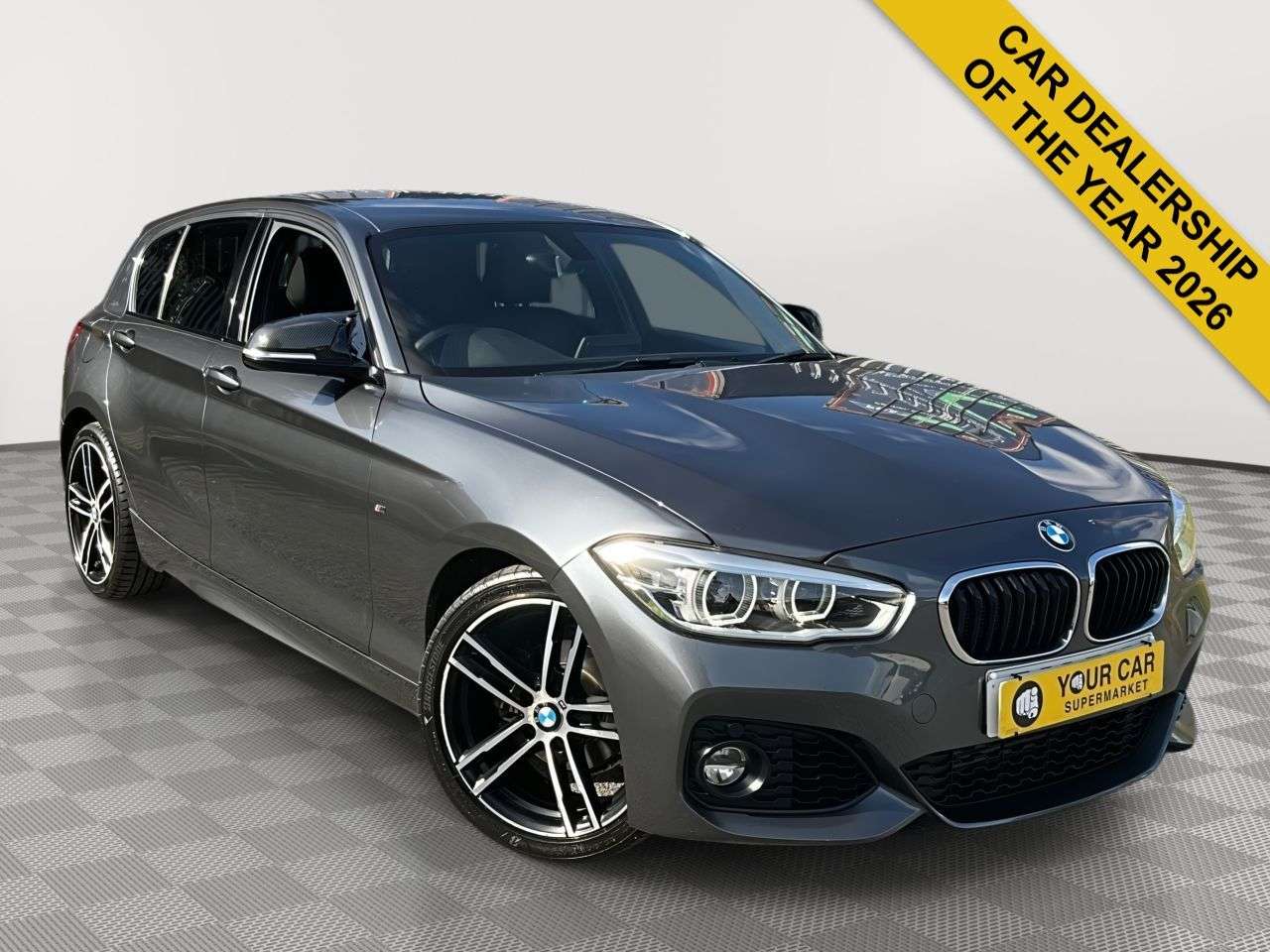 A 2018 BMW 1 SERIES 1.5 118i M Sport Hatchback 5dr Petrol Auto Euro 6 (s/s) (136 ps) PARKING SE A 2018 BMW 1 SERIES 1.5 118i M Sport Hatchback 5dr Petrol Auto Euro 6 (s/s) (136 ps) PARKING SE