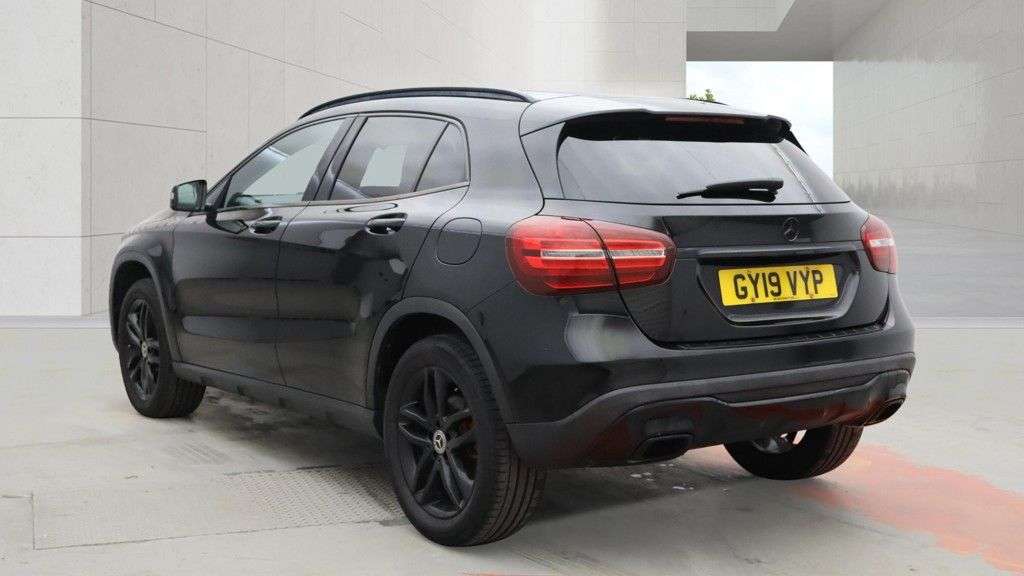 A 2019 MERCEDES-BENZ GLA 1.6 GLA180 Urban Edition SUV 5dr Petrol 7G-DCT Euro 6 (s/s) (122 ps) ROOF R A 2019 MERCEDES-BENZ GLA 1.6 GLA180 Urban Edition SUV 5dr Petrol 7G-DCT Euro 6 (s/s) (122 ps) ROOF R
