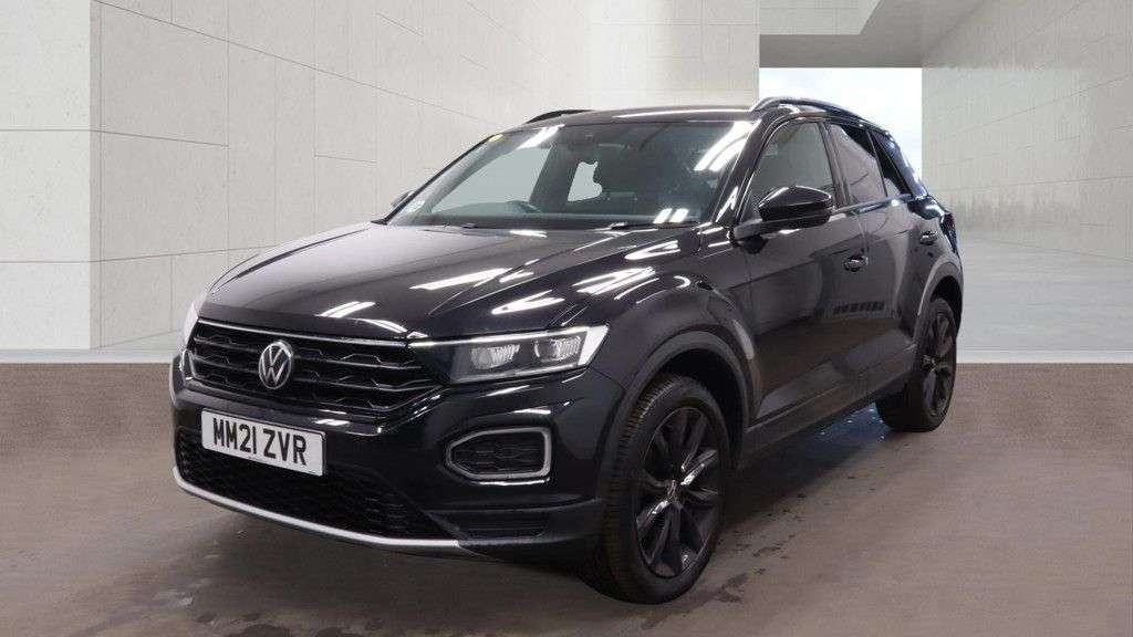 A 2021 VOLKSWAGEN T-ROC 1.5 TSI EVO Black Edition SUV 5dr Petrol DSG Euro 6 (s/s) (150 ps) 18" ALLO A 2021 VOLKSWAGEN T-ROC 1.5 TSI EVO Black Edition SUV 5dr Petrol DSG Euro 6 (s/s) (150 ps) 18" ALLO