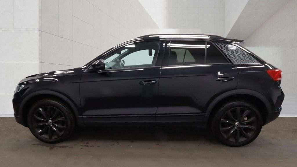 2021 VOLKSWAGEN T-ROC 2021 VOLKSWAGEN T-ROC