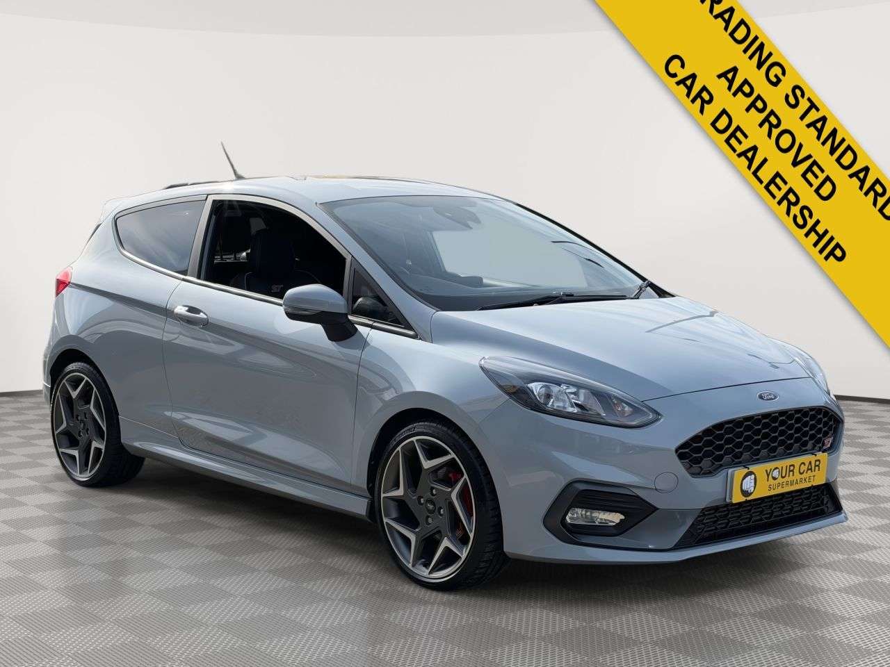A 2020 FORD FIESTA 1.5T EcoBoost ST-3 Hatchback 3dr Petrol Manual Euro 6 (s/s) (200 ps) BANG & A 2020 FORD FIESTA 1.5T EcoBoost ST-3 Hatchback 3dr Petrol Manual Euro 6 (s/s) (200 ps) BANG &