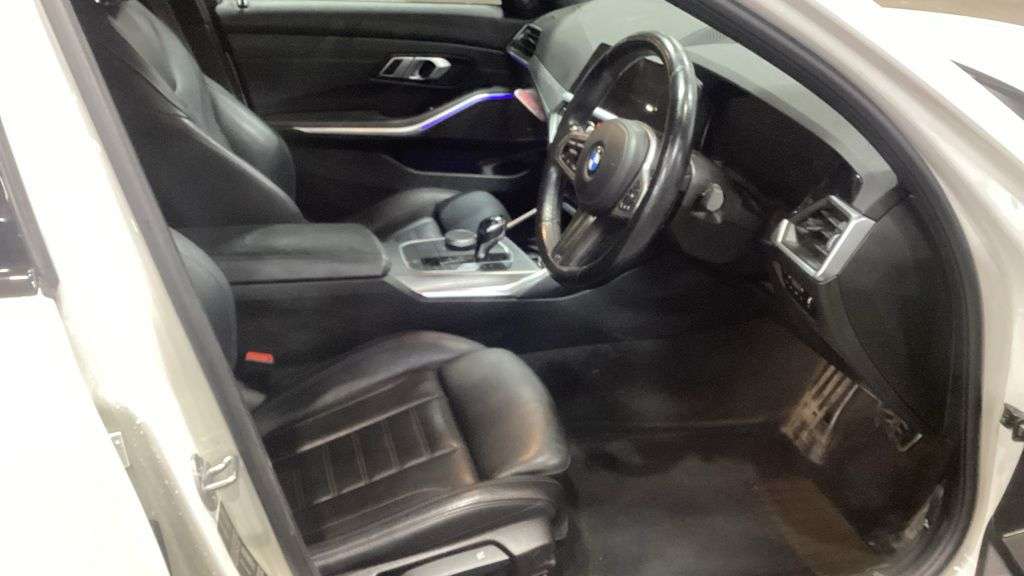 2021 BMW 3 SERIES 2021 BMW 3 SERIES