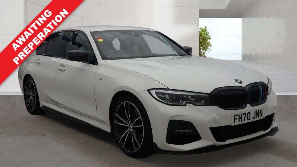A 2021 BMW 3 SERIES 2.0 320i M Sport Saloon 4dr Petrol Auto Euro 6 (s/s) (184 ps) 2 KEYS / 19" A 2021 BMW 3 SERIES 2.0 320i M Sport Saloon 4dr Petrol Auto Euro 6 (s/s) (184 ps) 2 KEYS / 19"