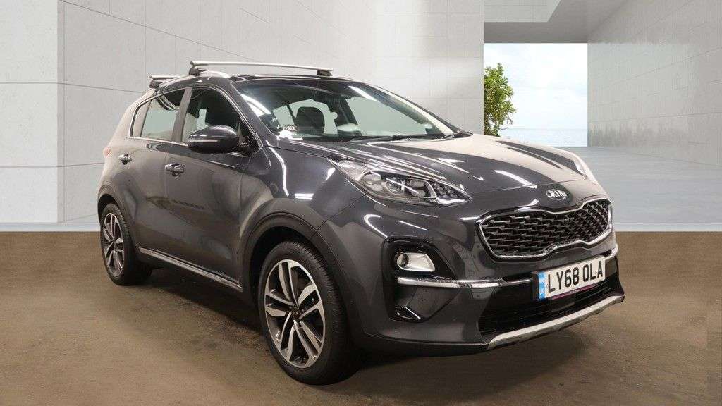 A 2019 KIA SPORTAGE 1.6 CRDi 4 SUV 5dr Diesel DCT Euro 6 (s/s) (134 bhp) ROOF RACK / 2 KEYS / H A 2019 KIA SPORTAGE 1.6 CRDi 4 SUV 5dr Diesel DCT Euro 6 (s/s) (134 bhp) ROOF RACK / 2 KEYS / H