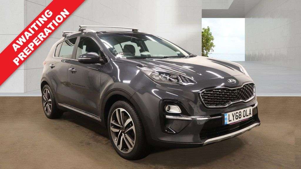 A 2019 KIA SPORTAGE 1.6 CRDi 4 SUV 5dr Diesel DCT Euro 6 (s/s) (134 bhp) ROOF RACK / 2 KEYS / H A 2019 KIA SPORTAGE 1.6 CRDi 4 SUV 5dr Diesel DCT Euro 6 (s/s) (134 bhp) ROOF RACK / 2 KEYS / H