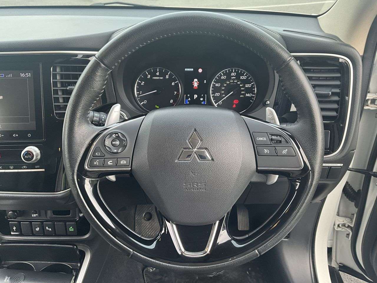 2019 MITSUBISHI OUTLANDER 2019 MITSUBISHI OUTLANDER