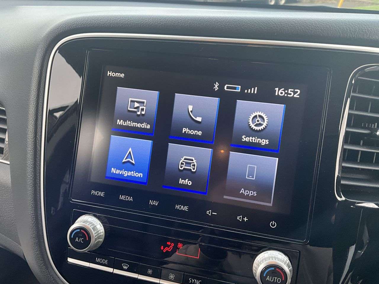 2019 MITSUBISHI OUTLANDER 2019 MITSUBISHI OUTLANDER