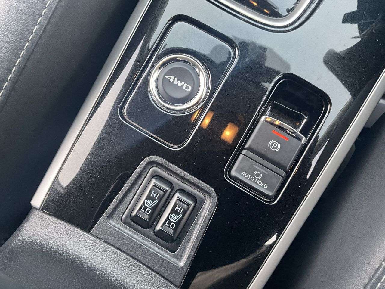 2019 MITSUBISHI OUTLANDER 2019 MITSUBISHI OUTLANDER