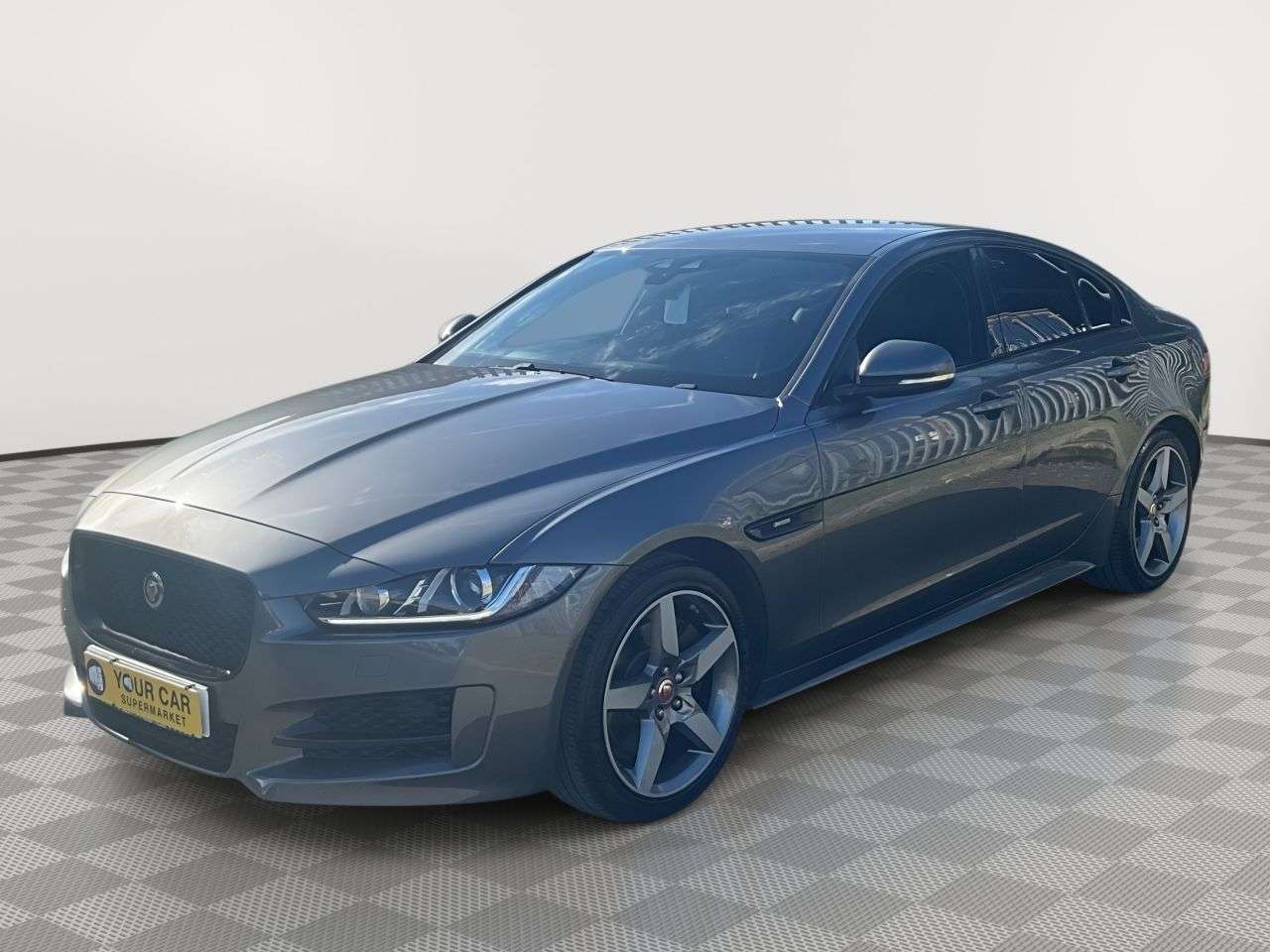 2019 JAGUAR XE 2019 JAGUAR XE