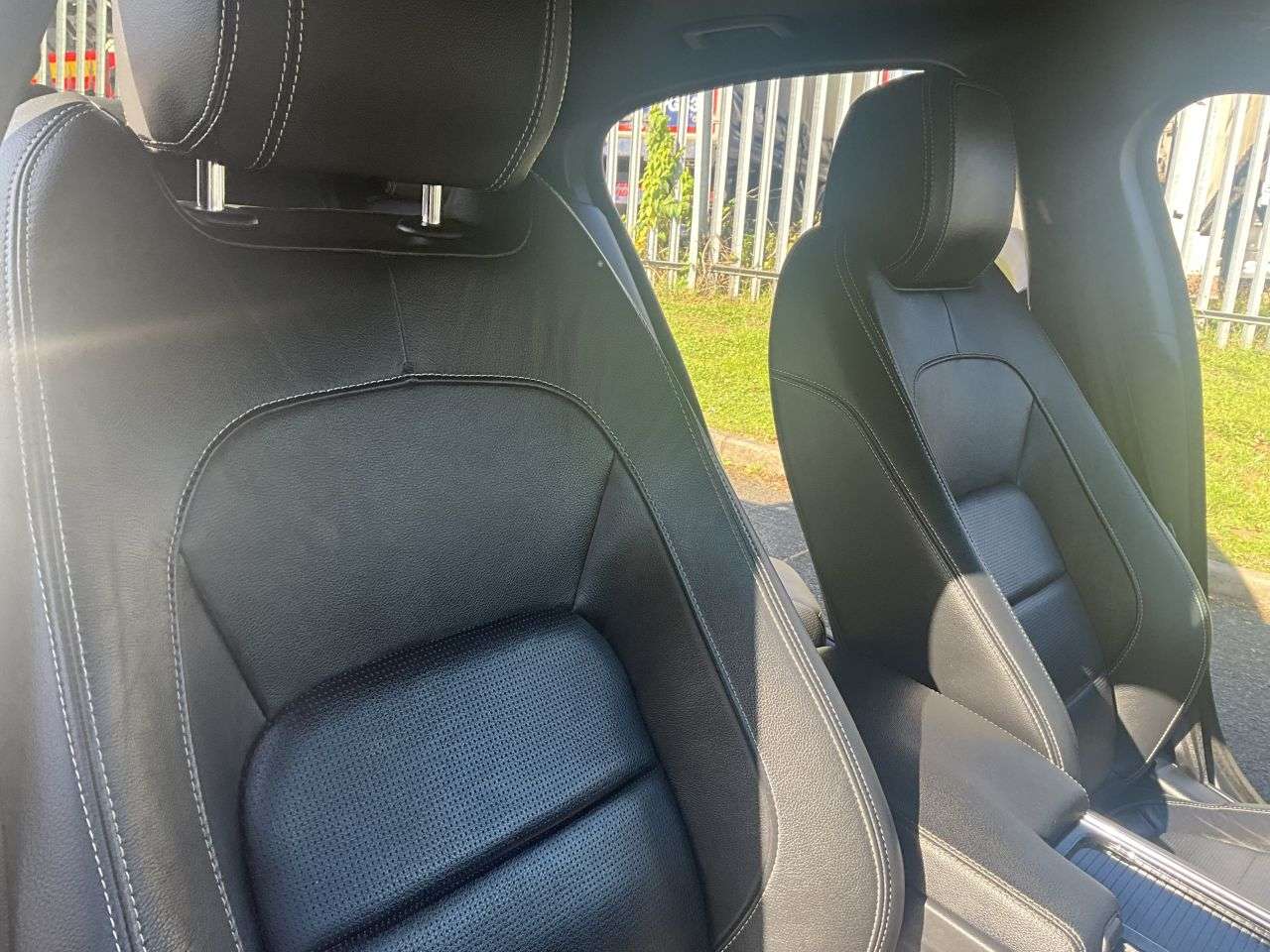 2019 JAGUAR XE 2019 JAGUAR XE