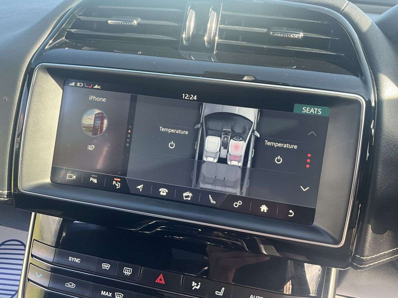 2019 JAGUAR XE 2019 JAGUAR XE