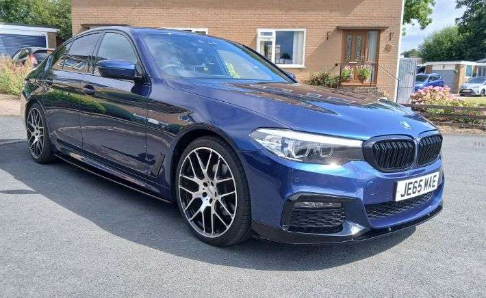 A 2020 BMW 5 SERIES 2.0 520i GPF M Sport Saloon 4dr Petrol Auto Euro 6 (s/s) (184 ps) APPLE CAR A 2020 BMW 5 SERIES 2.0 520i GPF M Sport Saloon 4dr Petrol Auto Euro 6 (s/s) (184 ps) APPLE CAR