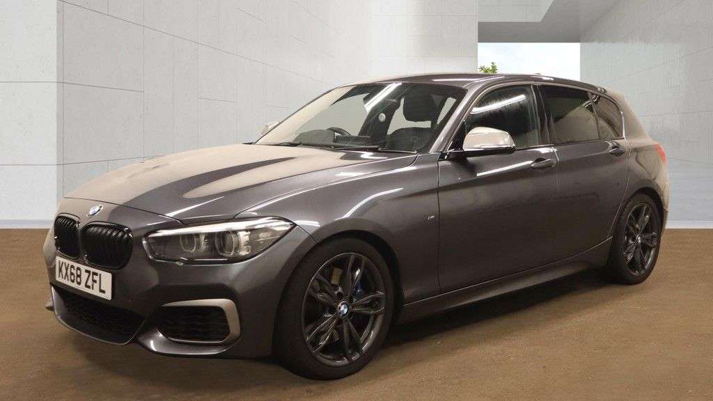 A 2019 BMW 1 SERIES 3.0 M140i GPF Shadow Edition Hatchback 5dr Petrol Auto Euro 6 (s/s) (340 ps A 2019 BMW 1 SERIES 3.0 M140i GPF Shadow Edition Hatchback 5dr Petrol Auto Euro 6 (s/s) (340 ps