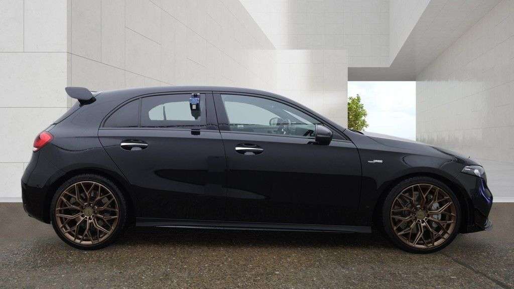 2019 MERCEDES-BENZ A CLASS 2019 MERCEDES-BENZ A CLASS