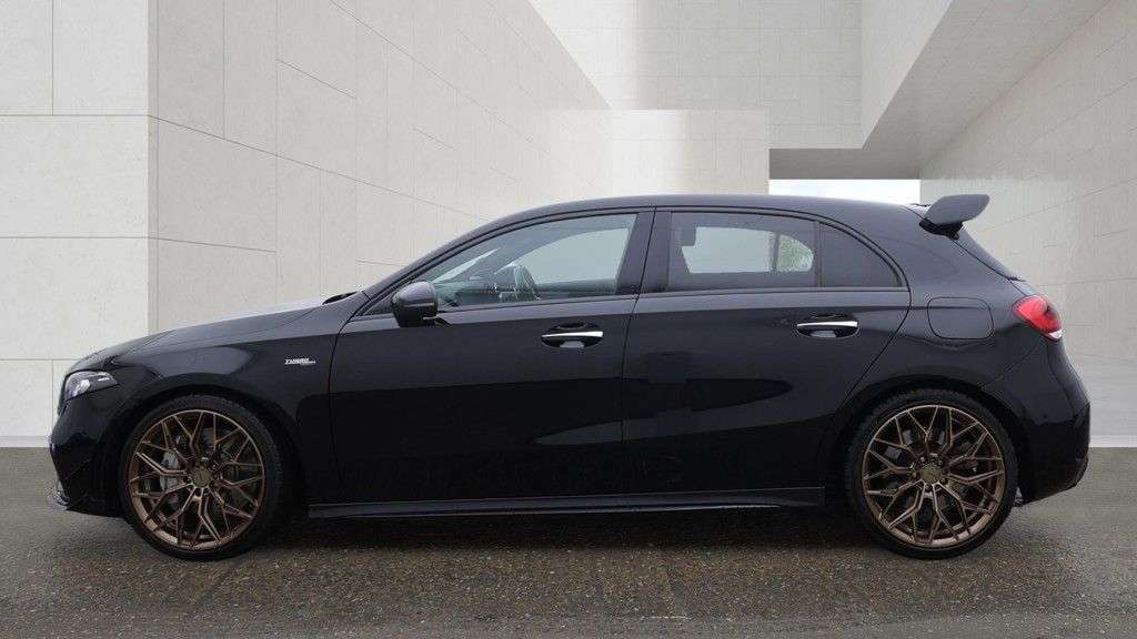 2019 MERCEDES-BENZ A CLASS 2019 MERCEDES-BENZ A CLASS