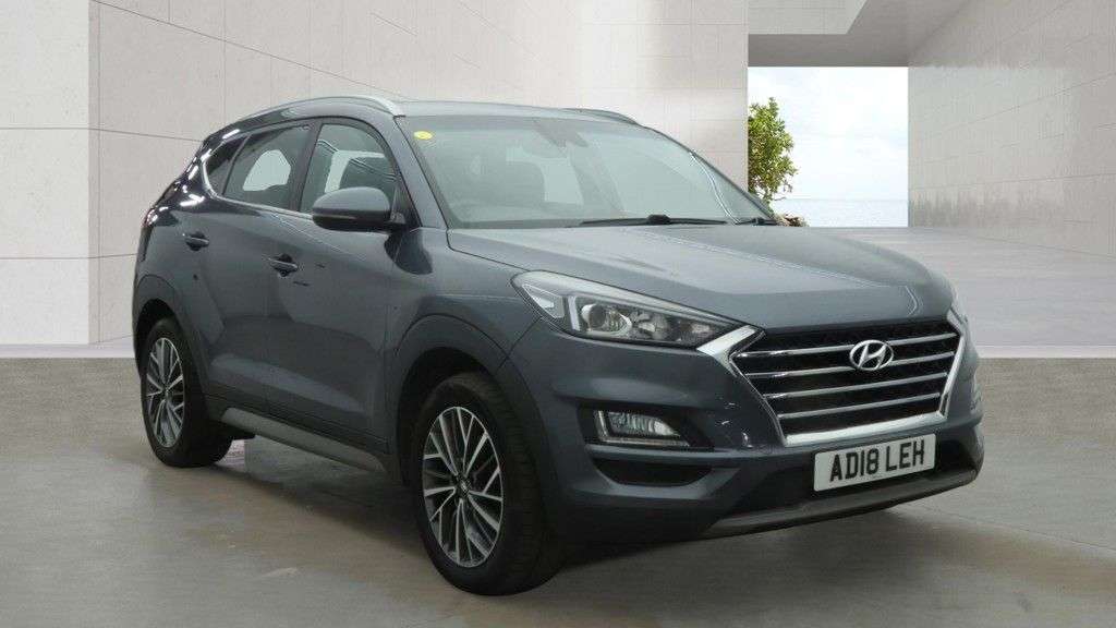 A 2019 HYUNDAI TUCSON 1.6 CRDi Premium SUV 5dr Diesel DCT Euro 6 (s/s) (136 ps) 2 KEYS / HEATED F A 2019 HYUNDAI TUCSON 1.6 CRDi Premium SUV 5dr Diesel DCT Euro 6 (s/s) (136 ps) 2 KEYS / HEATED F