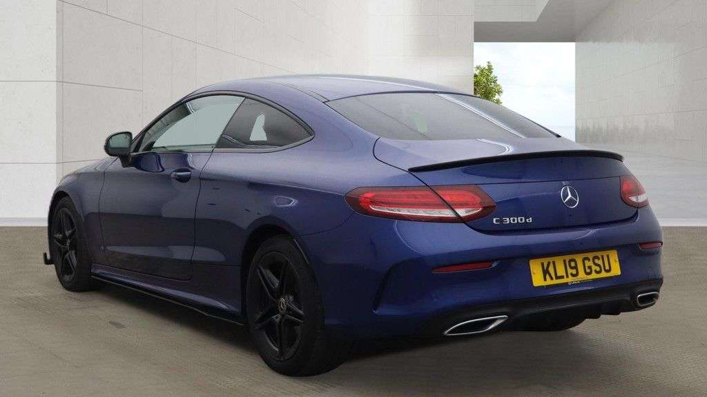 A 2019 MERCEDES-BENZ C CLASS 2.0 C300d AMG Line (Premium) Coupe 2dr Diesel G-Tronic+ Euro 6 (s/s) (245 p A 2019 MERCEDES-BENZ C CLASS 2.0 C300d AMG Line (Premium) Coupe 2dr Diesel G-Tronic+ Euro 6 (s/s) (245 p