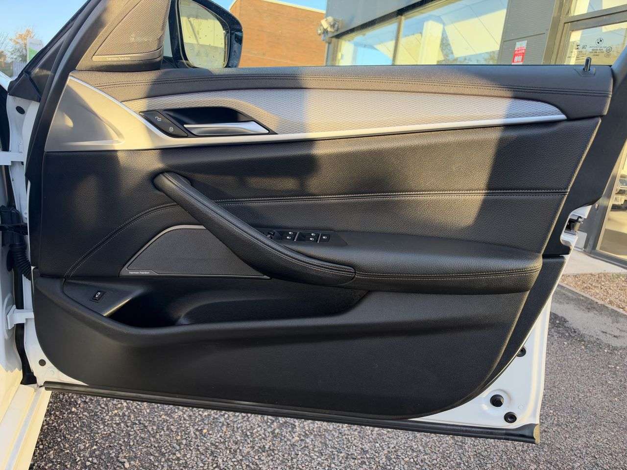2020 BMW 5 SERIES 2020 BMW 5 SERIES