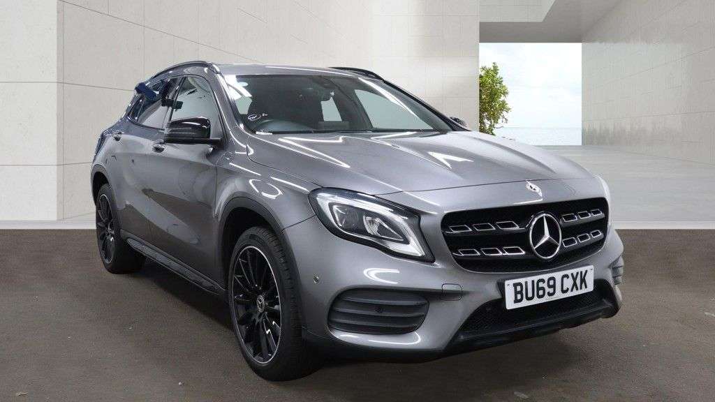 A 2019 MERCEDES-BENZ GLA 1.6 GLA200 AMG Line Edition SUV 5dr Petrol 7G-DCT Euro 6 (s/s) (156 ps) 2 K A 2019 MERCEDES-BENZ GLA 1.6 GLA200 AMG Line Edition SUV 5dr Petrol 7G-DCT Euro 6 (s/s) (156 ps) 2 K